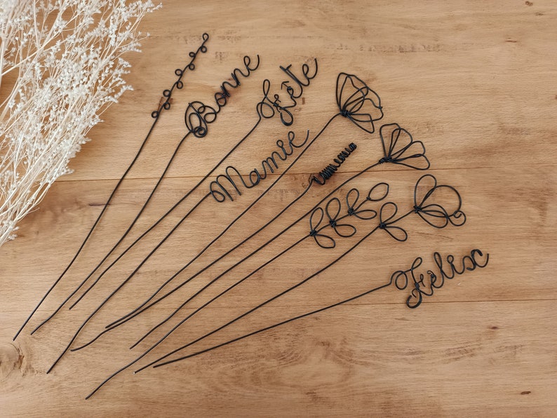 Wire flowers, bouquet of personalized wire flowers, wire table decoration, personalized wire first names. image 5