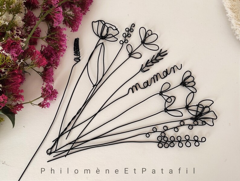 Wire flowers, bouquet of personalized wire flowers, wire table decoration, personalized wire first names. image 4