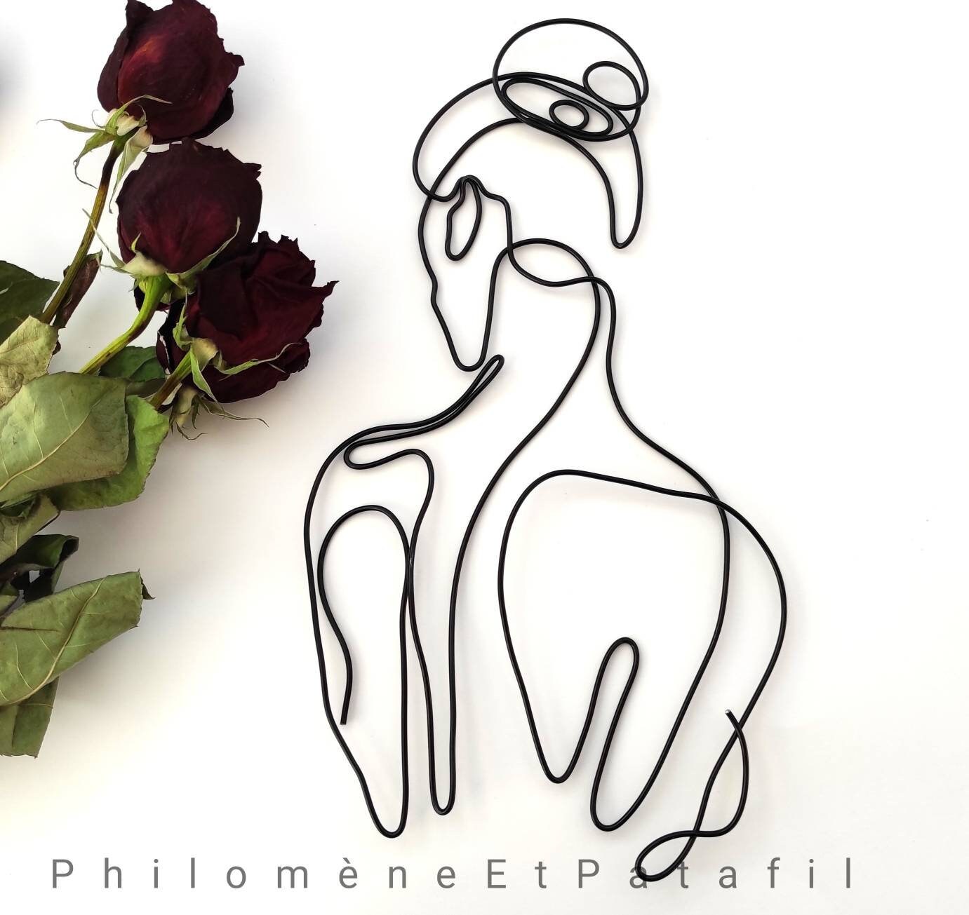 Buste de Femme Nu en Fil Fer Fait Main, Décoration Murale, Déco Minimaliste