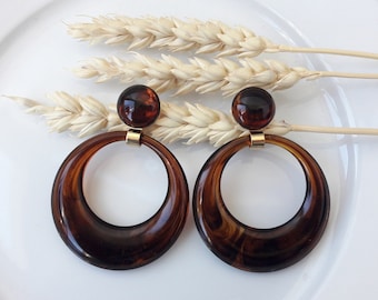 Boucles d'oreilles EVA - pendentif cercle évidé ambre marbré en résine - esprit vintage