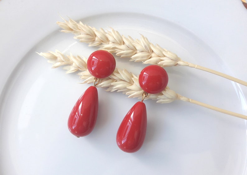 Boucles d'oreilles Agate gouttes en résine esprit vintage Rouge foncé