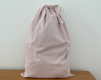 Grand sac à linge rayé rose, laundry bag, sac à linge sale