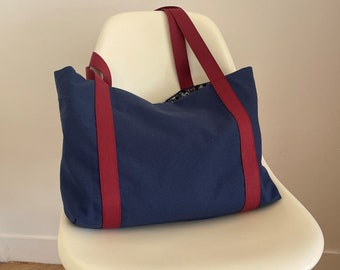 Grand cabas en toile et liberty, sac fourre-tout bleu et bordeaux,  sac de plage