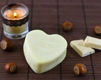 Organic and vegan "hazelnut cocoa" massage bar