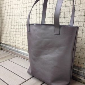 Sac cabas cuir taupe irisé image 1