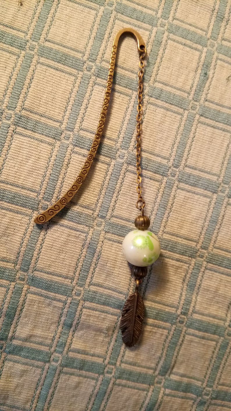tassel Feather bookmark key heart.