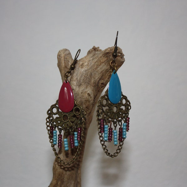 Boucles d'oreilles aux deux couleurs