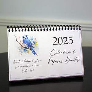 Calendário de mesa para impressão de pássaros em aquarela espanhola 2025