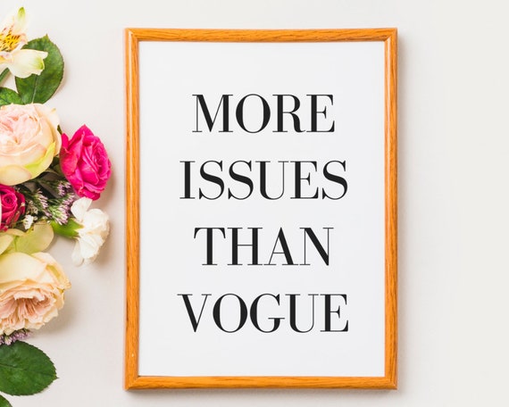 Надпись stressed depressed but well dressed. More issues перевод. T-shirt vogue. Issues vogue more. Футболки more&more футболка.