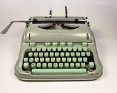 Hermes 3000 Sea Green Typewriter with Mint green keys, Vintage Typewriter, Portable Typewriter, French Typewriter, AZERTY