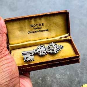 Antique French Brooch