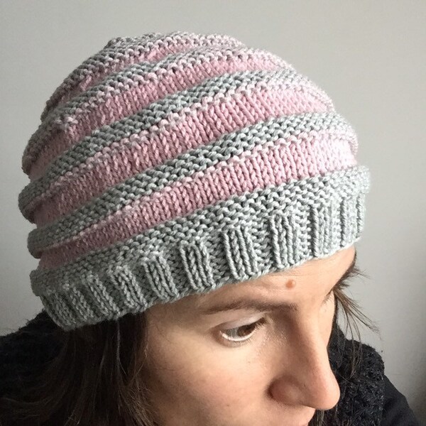 Bonnet rayure gris et rose