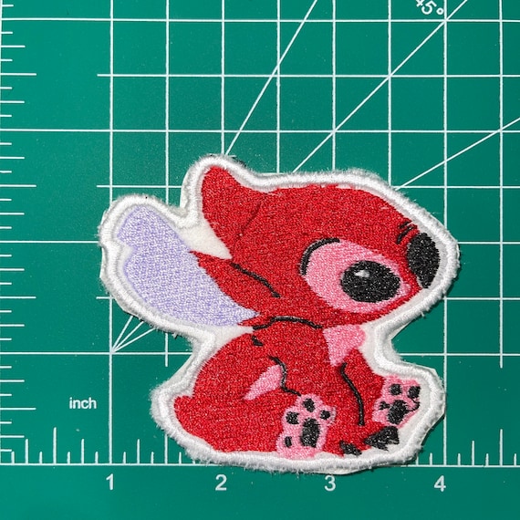 Pin's Stitch rouge