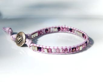 Bracelet wrap 1 tour, violet lilas rose argent, romantique, Boho chic, lumineux, verre tchèque , Miyuki, bouton coeur argent