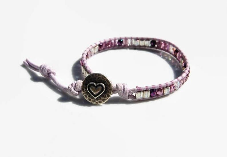 Bracelet wrap 1 tour, violet lilas rose argent, romantique, Boho chic, lumineux, verre tchèque , Miyuki, bouton coeur argent image 4