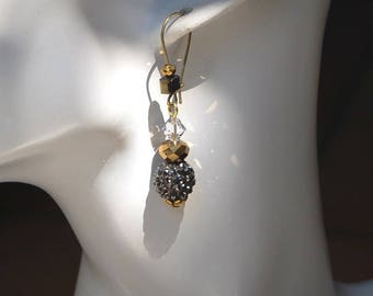 Boucles d'oreilles cristal Swarovski, boucles strass shamballa,  gris hématite bronze, boucles d'oreilles chic, fashion style