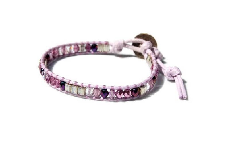 Bracelet wrap 1 tour, violet lilas rose argent, romantique, Boho chic, lumineux, verre tchèque , Miyuki, bouton coeur argent image 2