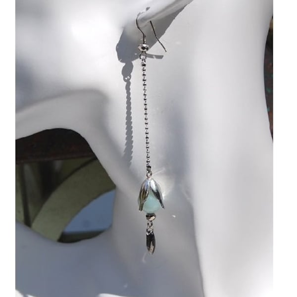 Boucles D'oreilles Longues En Plumes Noires Et Chaîne Argentée - Fait Main En France - Neuf