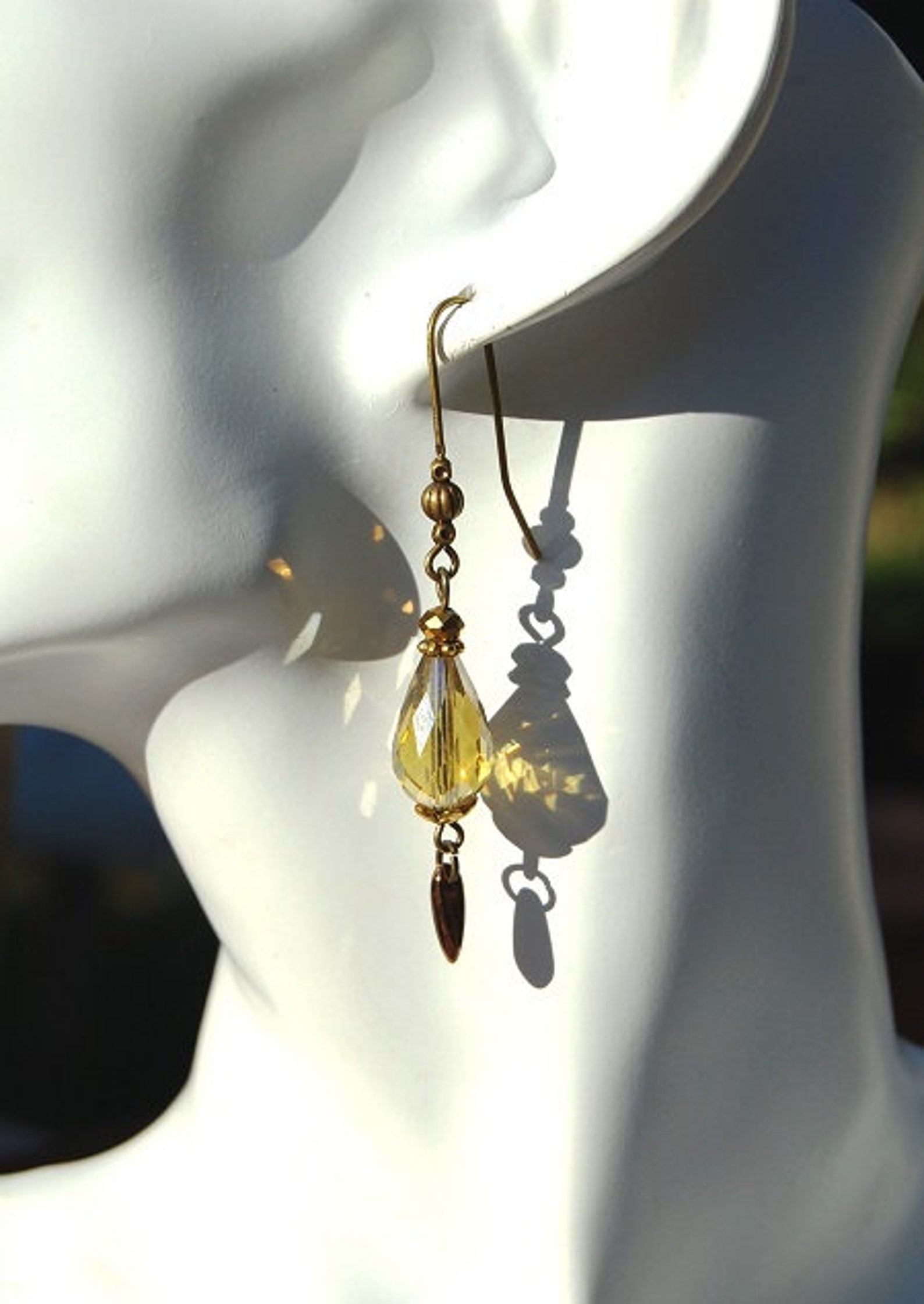 Boucles D'oreilles Goutte à Visser En Marquasite - Sans Marque, Neuf Sans Emballage