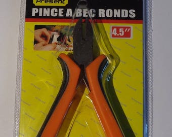 Round spout cutter