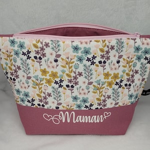 Trousse de toilette personnalisée FLEUR DE VIOLETTE, trousse de toilette enfant, cadeau de naissance, fête des mères...