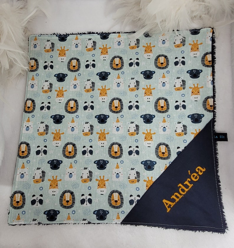 Serviette de table enfant personnalisable broderie Lion