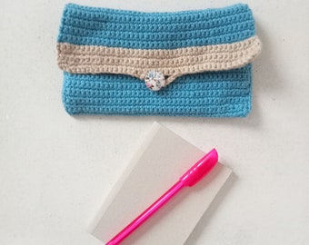 Multi-purpose pouch, acrylic wool,