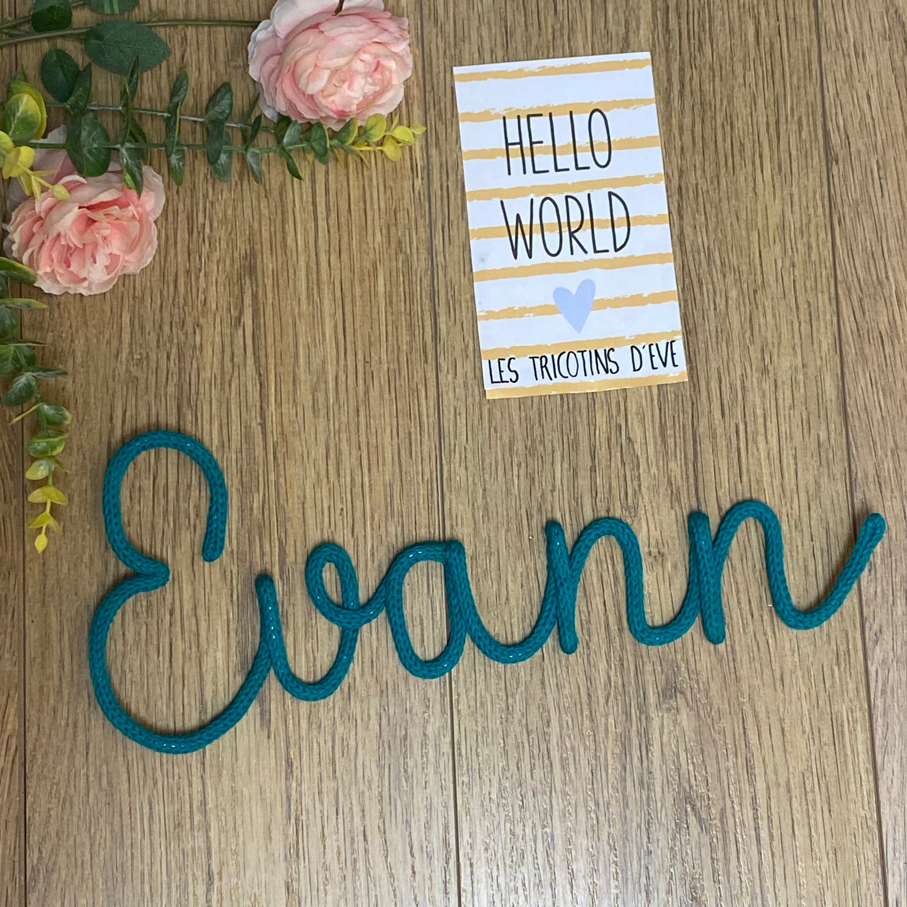 Prénom ou Mot Réalisé en Tricotin, Création à Accrocher Aux Murs Poser, Idée Cadeau Unique Originale