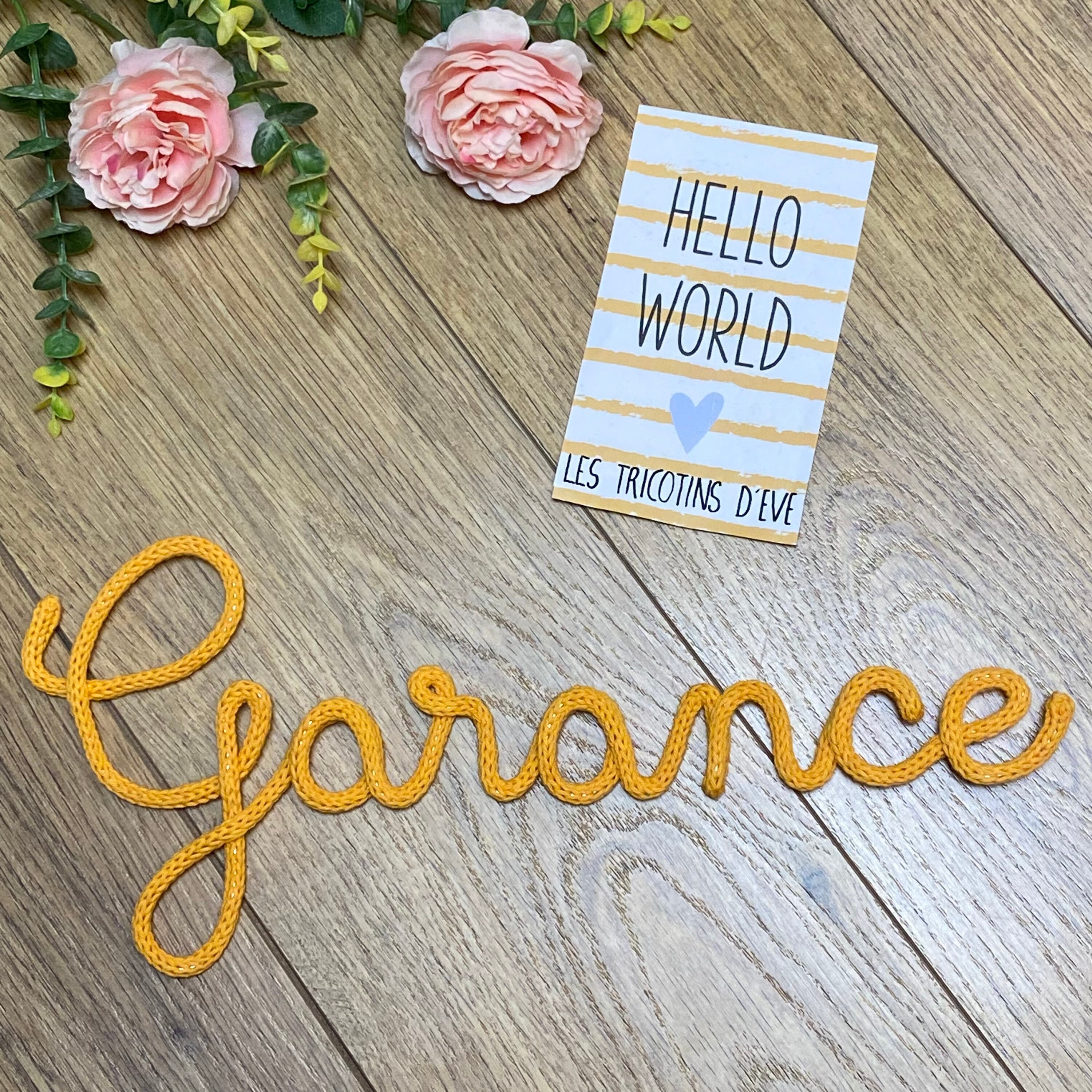 Prénom Réalisé en Tricotin Idéal Comme Cadeau de Naissance Personnalisé à Accrocher Au Mur ou Poser,