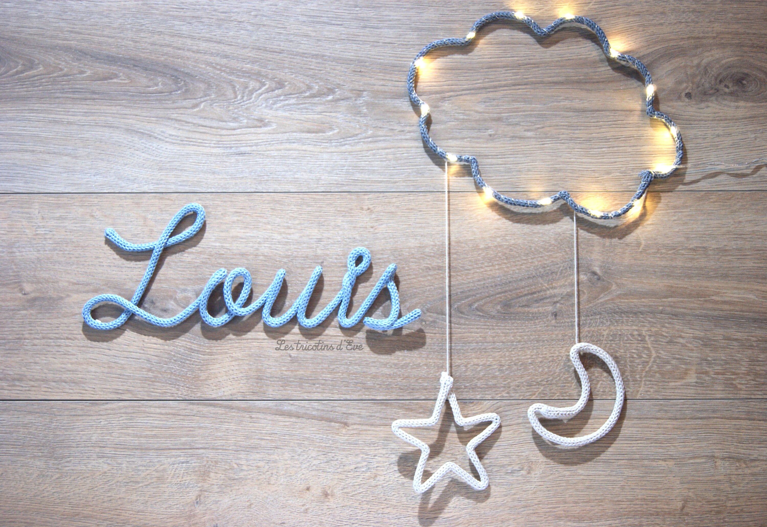 Nuage Au Tricotin et Ses 2 Suspensions, Le Nuage Peut Être Lumineux ou Non, Cadeau de Naissance, Déc