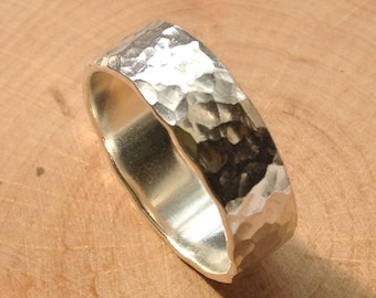 Mannen band ring rustieke zilveren ring breed getextureerde ring trouw band duim ring Sterling Silver Ring gemaakt op maat bericht ring