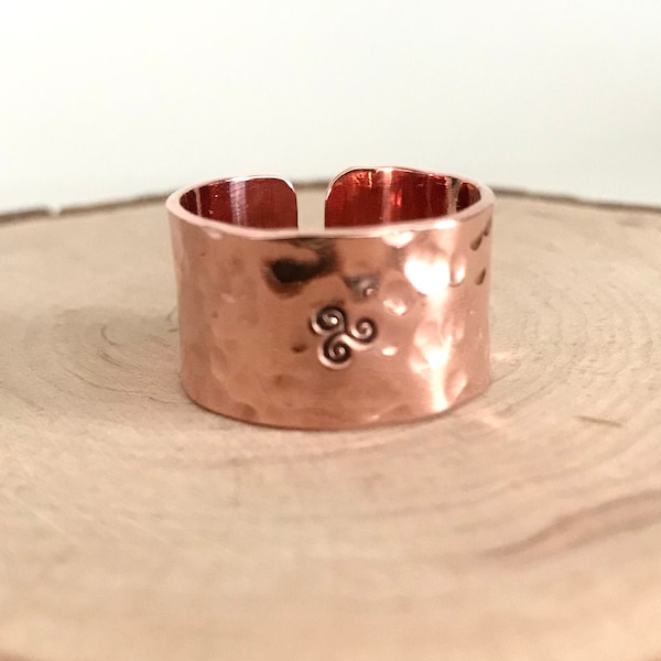 Wide copper ring, Tribal copper ring, 7th anniversary gift, Celtic ring