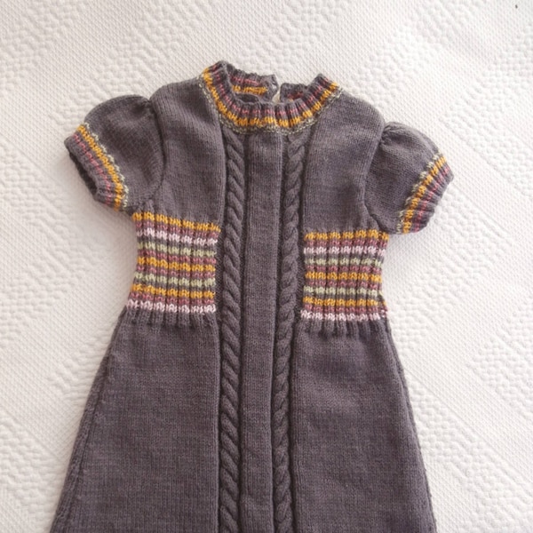 Robe 4 ans en laine de couleur violette