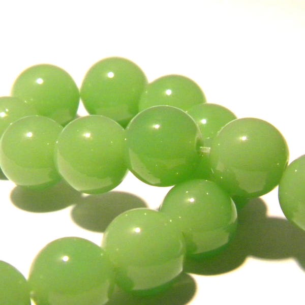 50 perles verre 10 mm - perle en verre façon jade - perle ronde -vert d'eau- PE239Q