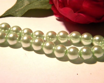 100 perles verre vert d'eau , verre nacré irisé, perle 8 mm, perle verre , perle de culture, A132-4