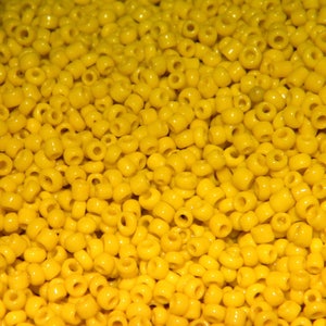 20 gr 2 mm geel glasparels - kralen-env.800 - ROC71