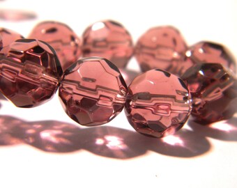 30 faceted glass beads -10 mm -round faceted glass bead - faceted glass -purple- G91-4