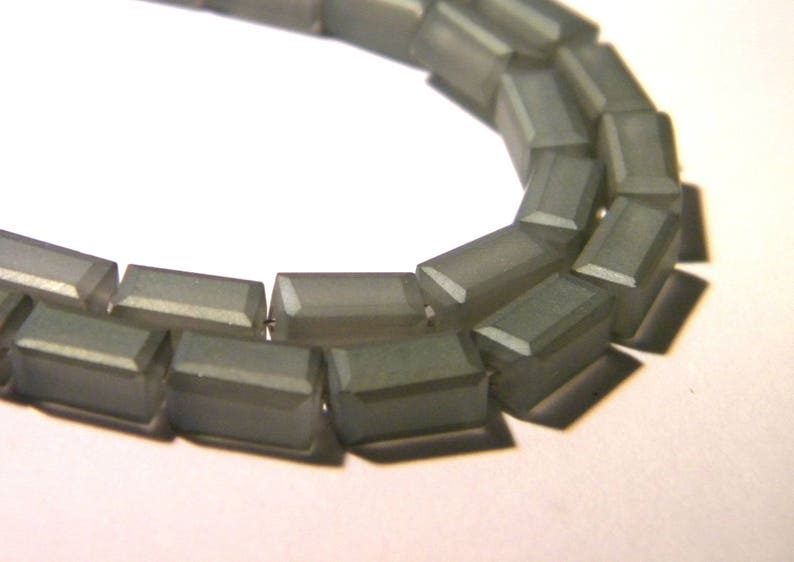 10 perles cuboide de 8 mm verre electroplate givré arc en ciel plaqué-gris irisé F64-6 image 2
