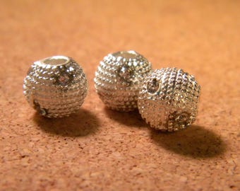 2 metallpärlor med spikar - silver och transparent strass - 10 mm C77