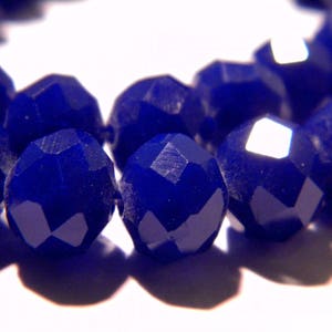 16 Glas Perlen 10 mm x 7 mm - Imitation Perle jade - jade facettiert - royal blau - G142 Weg