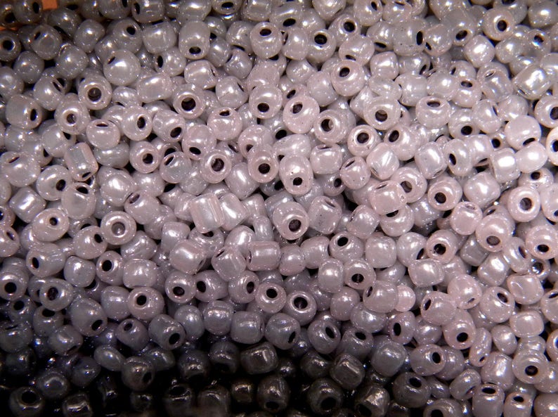 20grams iridescent 4 mm grey ROC67 Pearly glass seed beads image 2