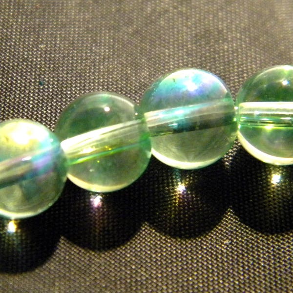 20 perles verre- 8 mm- effet métal et glass- vert clair -perle en verre electroplaqué AB-  G98-5