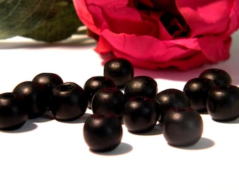 100 pärlor i naturträ, 12 mm - målat trä, pärla i naturträ - svart - B404