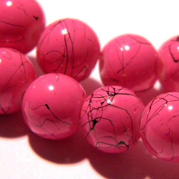 40 perles en verre trefilé 8 mm- perle en verre - drawbench- fuchsia vif fileté  noir- G133-5