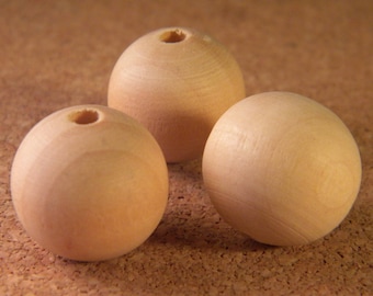 10 large natural wood beads - 20 mm - B33