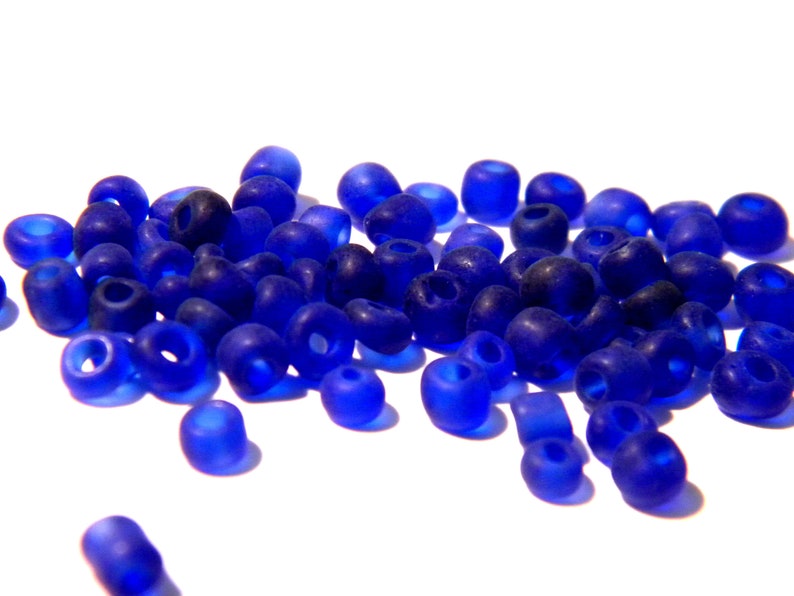 20 g blue seed beads 4 mm glass Pearl ROC203 royal blue beads frosted glass