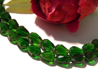 Faceted glass drop beads, 15 mm glass bead, green "crystal" style, 30 faceted beads, glass drop, H147-1