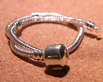 bracelet 18.5 cm - pandor@ style for European pearl - snake mesh - bright silver - clip clasp - D100-11