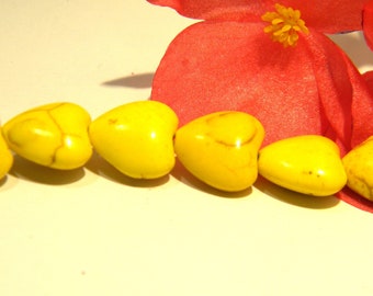 20 Turquoise howliet kralen, 12mm synthetische howliet, hart howlie kraal, felgele parel, howliet hart - Q15