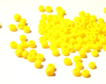 20 g yellow seed beads, 3 mm glass bead, yellow seed beads - opaque glass bead - ROC184